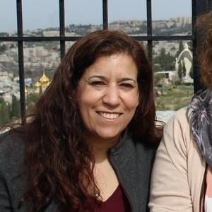 Meet your Posher, Lori